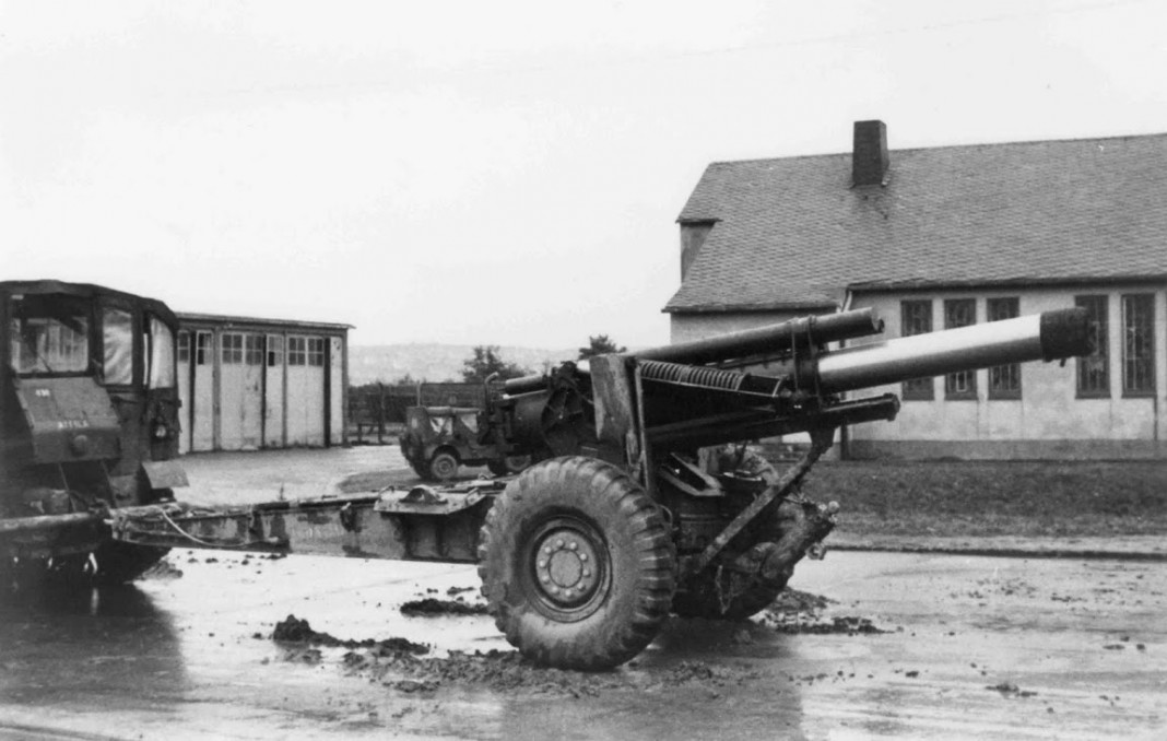 M5-155mm in Kazerne